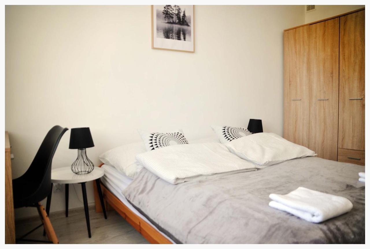 Apartment Color 24 Ii